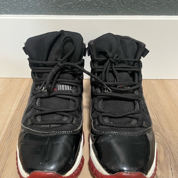 Air Jordan 11 retro (Bred) - Picture 8 of 8